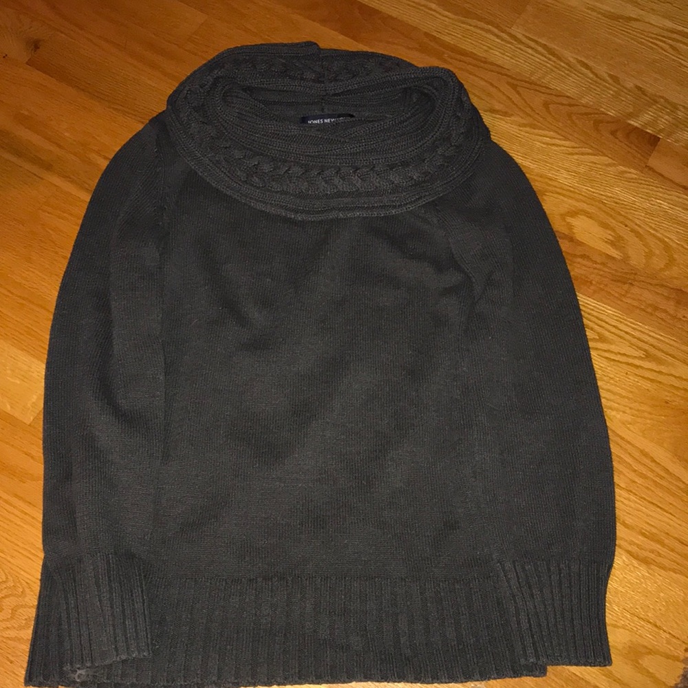 Woman’s sweater